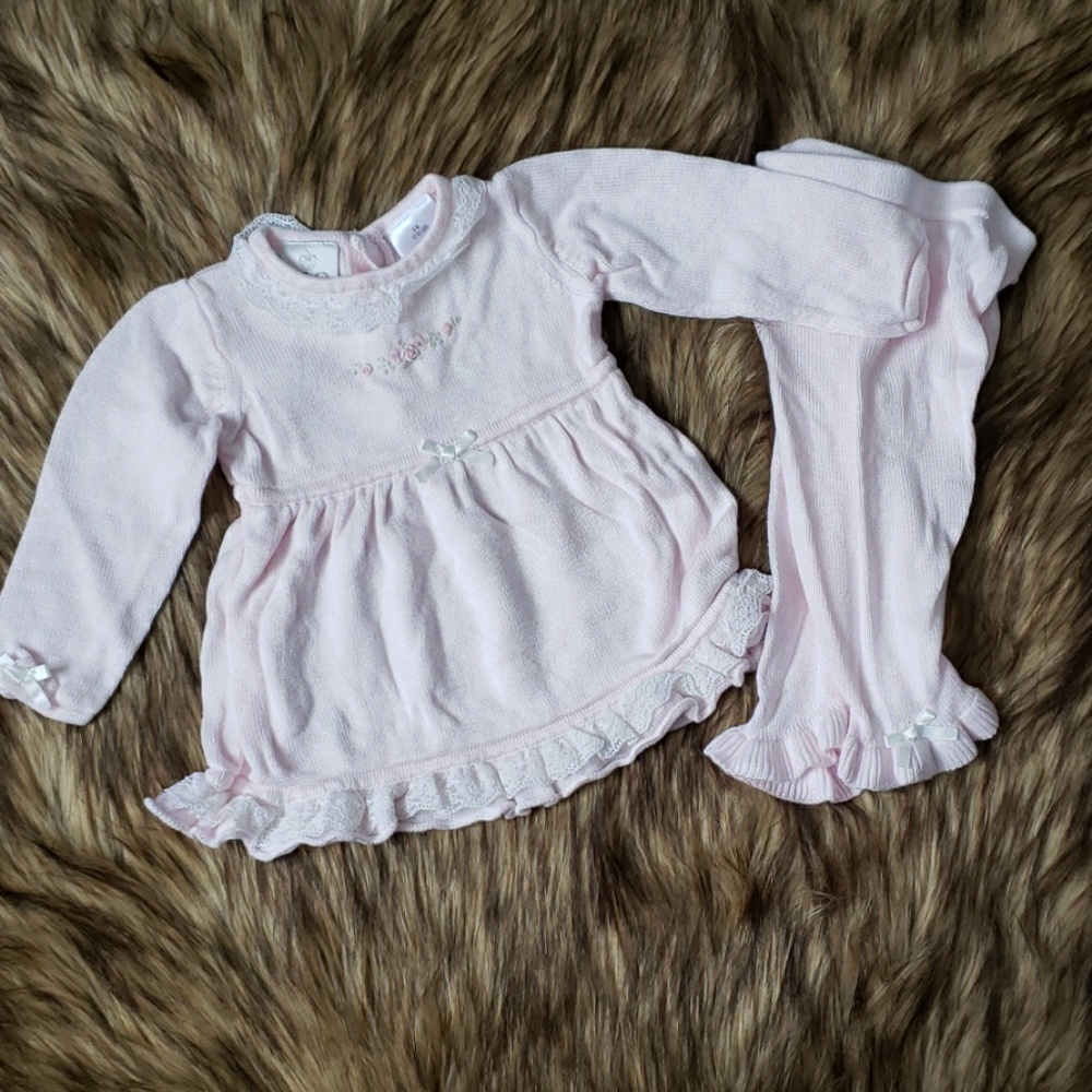 FAO sweater outfit